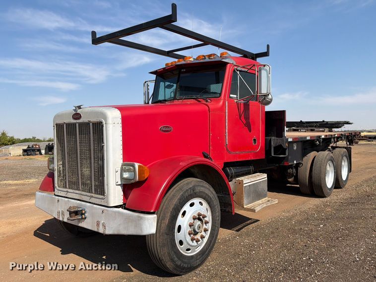 image for item EW8745 1993 Peterbilt 357 flatbed truck