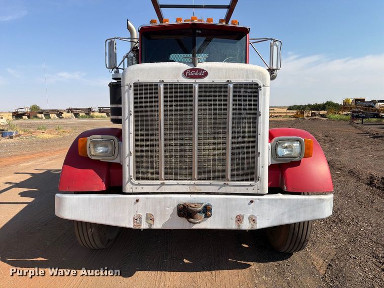 image for item EW8745 1993 Peterbilt 357 flatbed truck