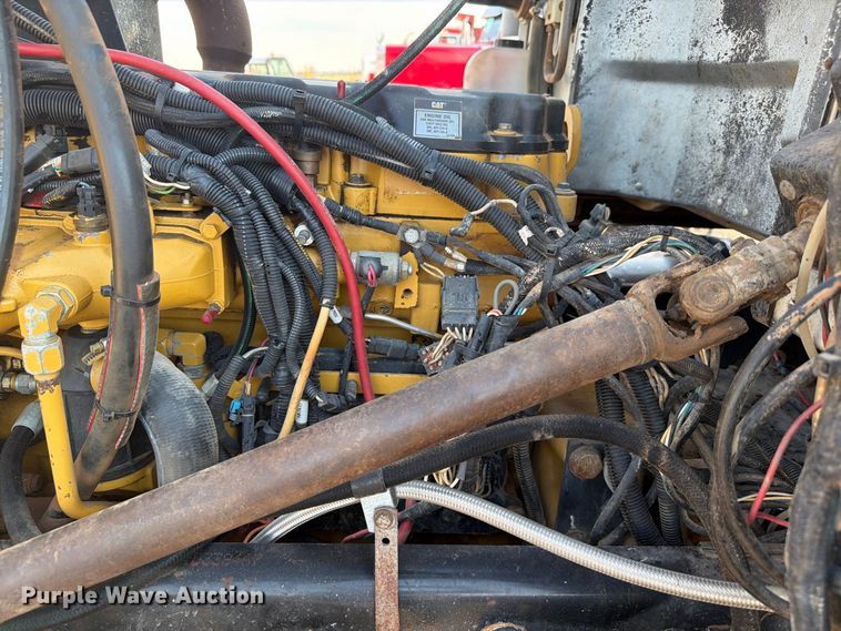 image for item EW8745 1993 Peterbilt 357 flatbed truck