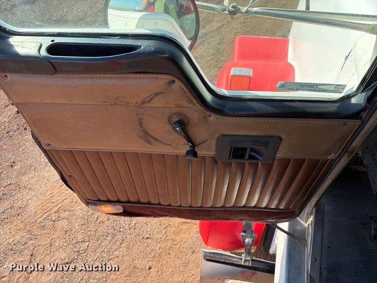 image for item EW8750 1999 Kenworth T800 dump truck