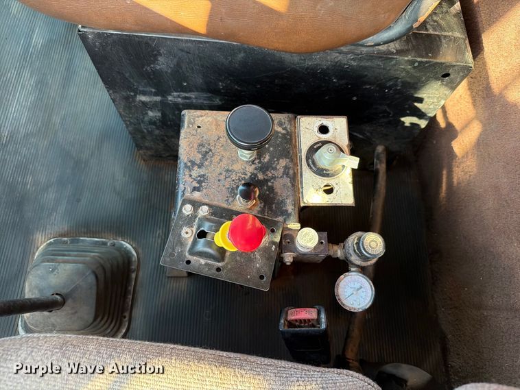 image for item EW8750 1999 Kenworth T800 dump truck