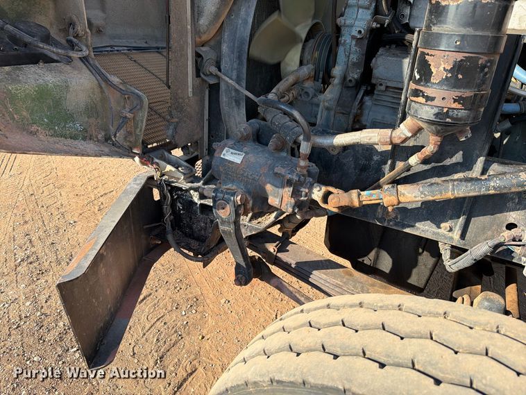 image for item EW8750 1999 Kenworth T800 dump truck