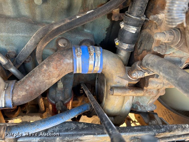image for item EW8750 1999 Kenworth T800 dump truck