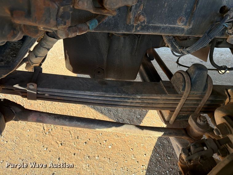 image for item EW8750 1999 Kenworth T800 dump truck