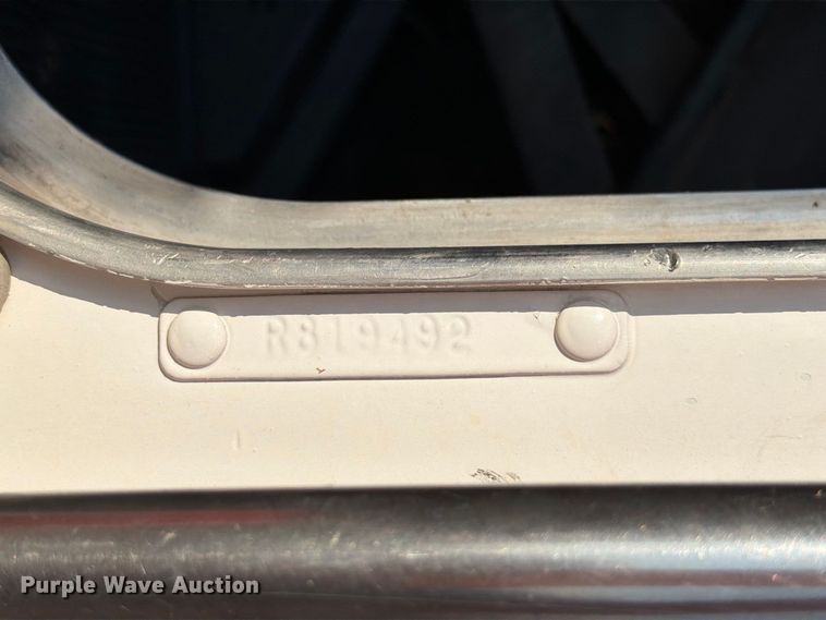 image for item EW8750 1999 Kenworth T800 dump truck