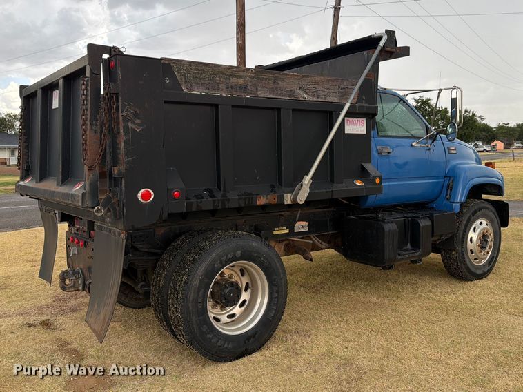 image for item EX0017 2002 GMC C7500 dump truck