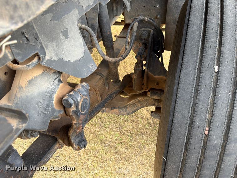 image for item EX0017 2002 GMC C7500 dump truck