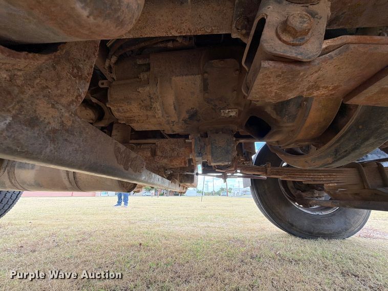 image for item EX0017 2002 GMC C7500 dump truck