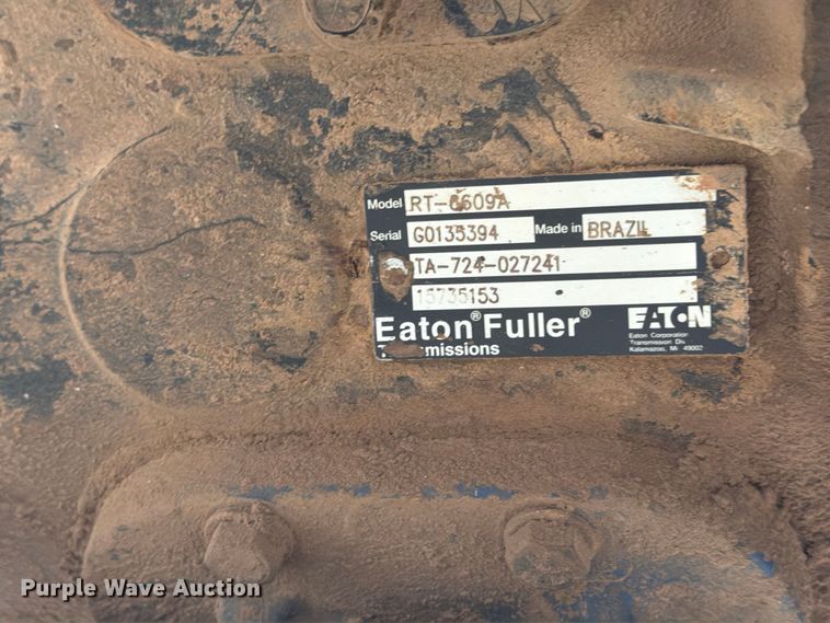 image for item EX0017 2002 GMC C7500 dump truck