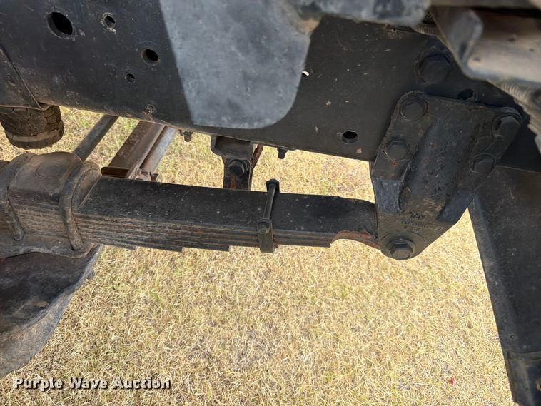image for item EX0017 2002 GMC C7500 dump truck