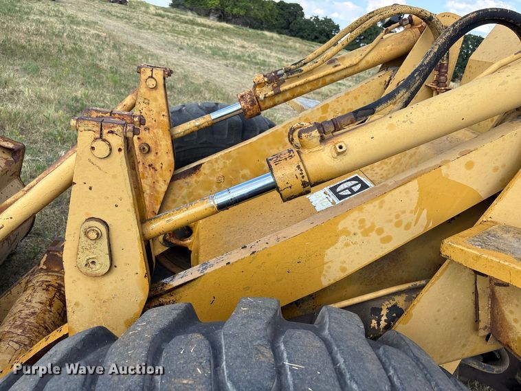 image for item EX0024 1981 Caterpillar 910 wheel loader