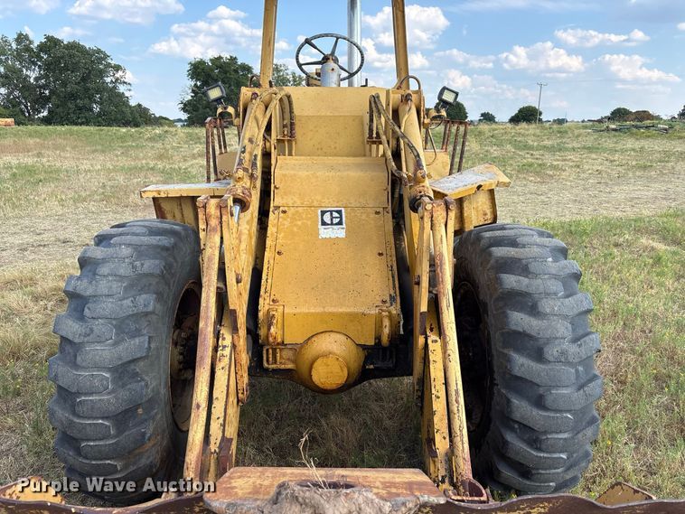 image for item EX0024 1981 Caterpillar 910 wheel loader