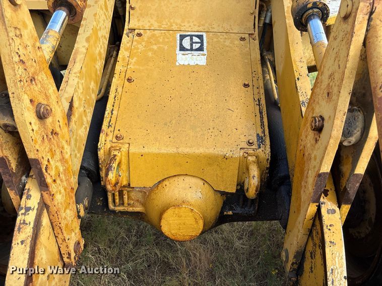 image for item EX0024 1981 Caterpillar 910 wheel loader
