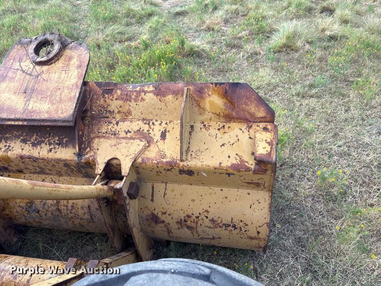 image for item EX0024 1981 Caterpillar 910 wheel loader