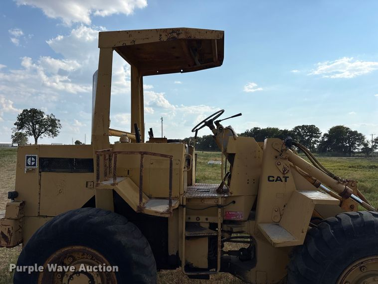 image for item EX0024 1981 Caterpillar 910 wheel loader