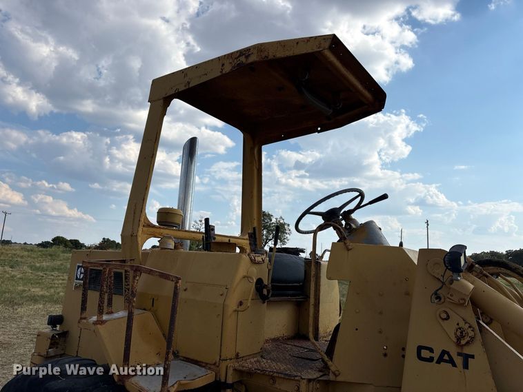 image for item EX0024 1981 Caterpillar 910 wheel loader