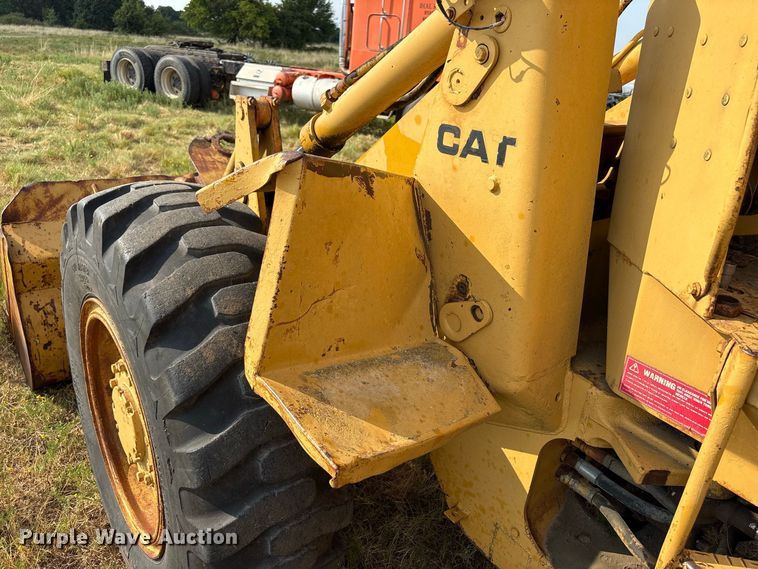 image for item EX0024 1981 Caterpillar 910 wheel loader