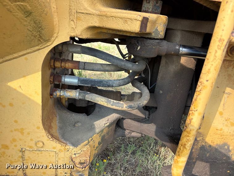 image for item EX0024 1981 Caterpillar 910 wheel loader