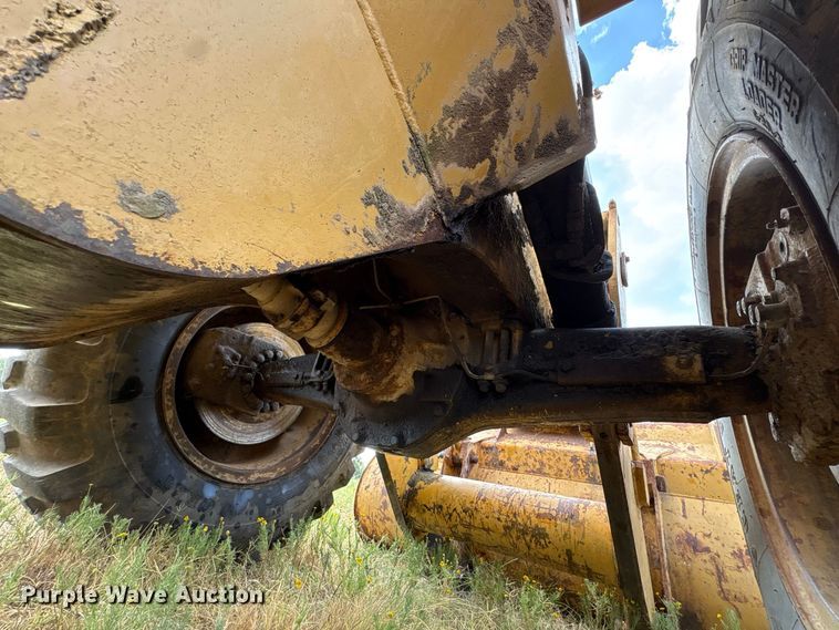 image for item EX0024 1981 Caterpillar 910 wheel loader