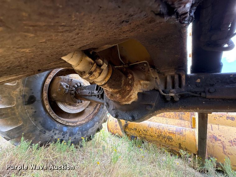 image for item EX0024 1981 Caterpillar 910 wheel loader