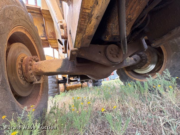 image for item EX0024 1981 Caterpillar 910 wheel loader