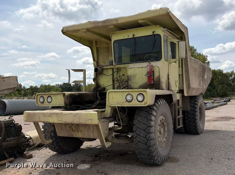 image for item EX2187 Euclid R25 haul truck