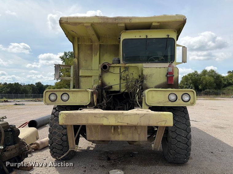 image for item EX2187 Euclid R25 haul truck