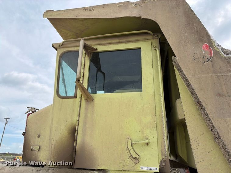 image for item EX2187 Euclid R25 haul truck