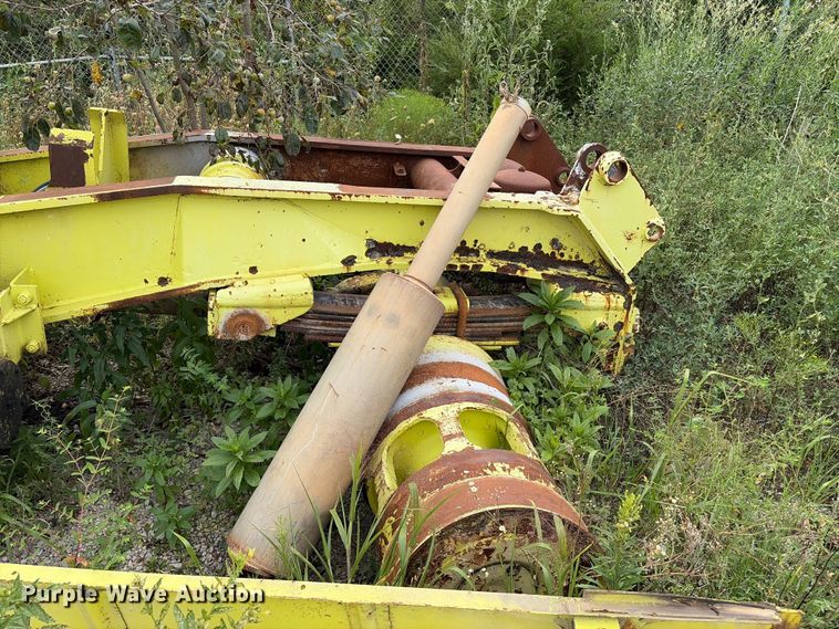 image for item EX2188 Euclid R25 haul truck