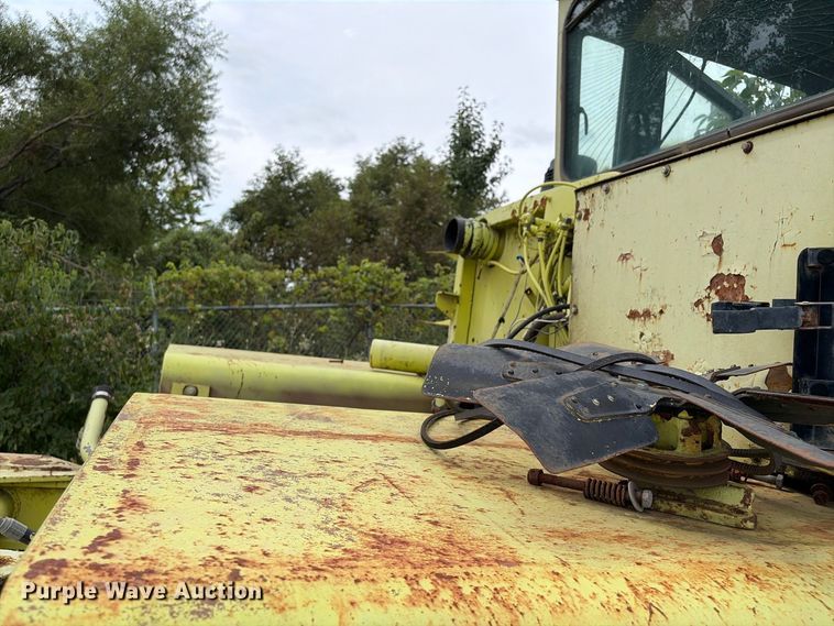 image for item EX2188 Euclid R25 haul truck