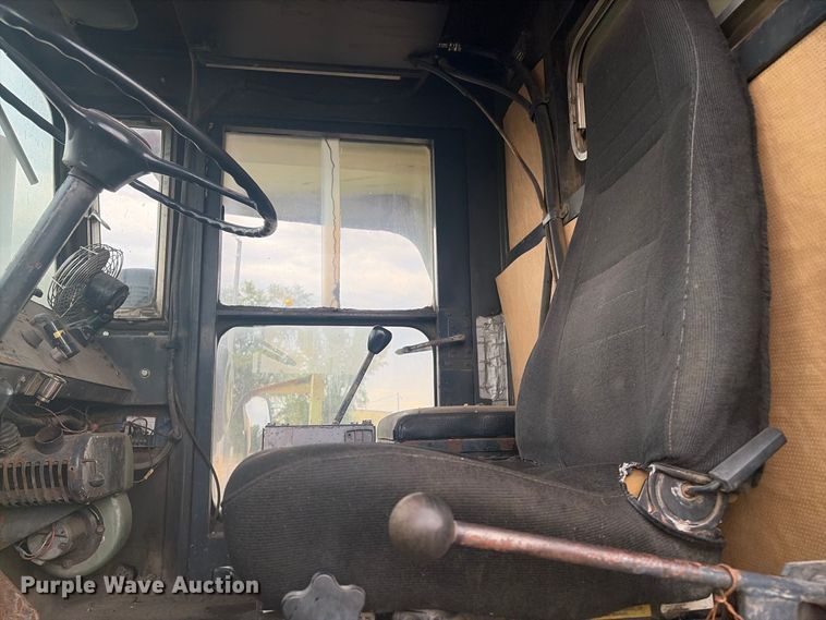 image for item EX2189 1979 Euclid R25 haul truck