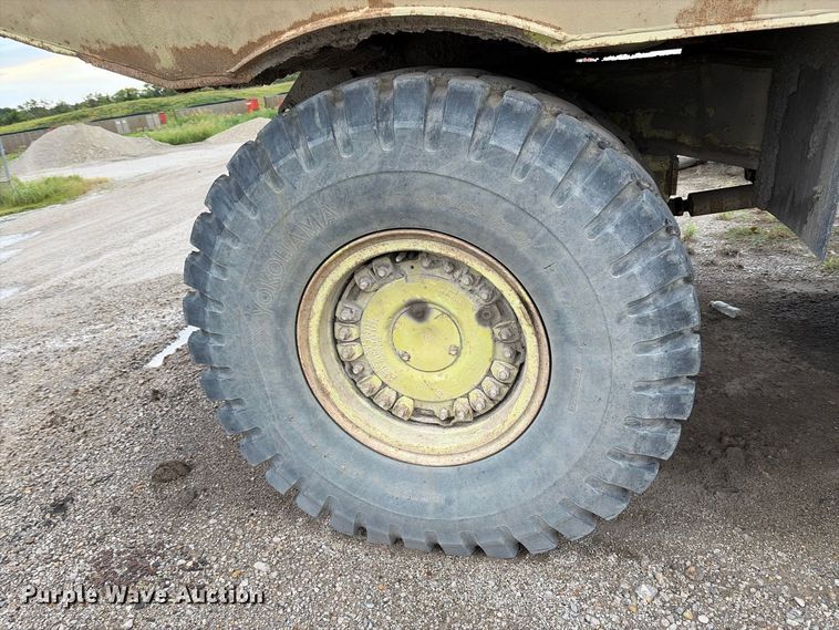 image for item EX2189 1979 Euclid R25 haul truck