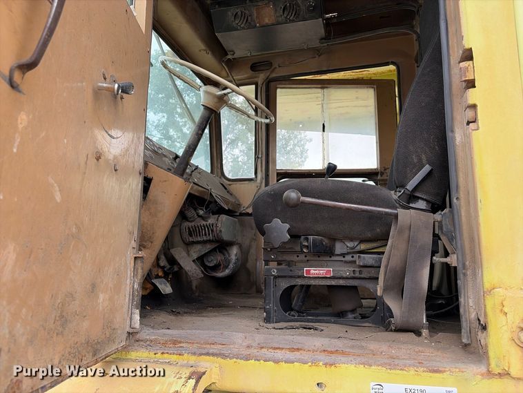 image for item EX2190 1999 Euclid R25 haul truck