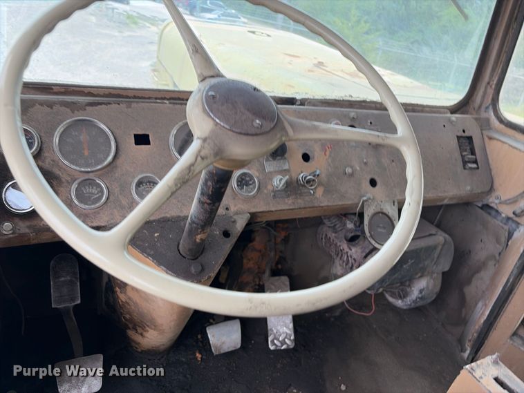 image for item EX2190 1999 Euclid R25 haul truck