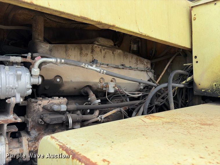 image for item EX2190 1999 Euclid R25 haul truck