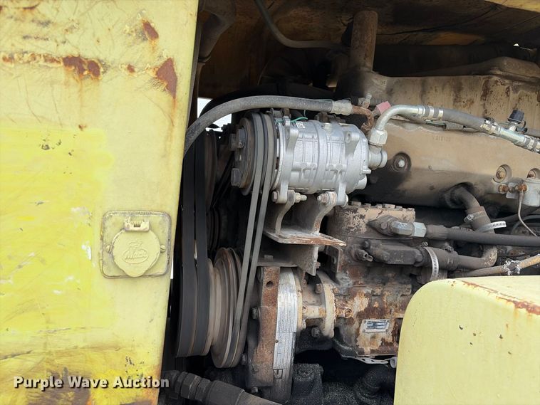 image for item EX2190 1999 Euclid R25 haul truck