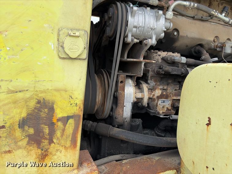 image for item EX2190 1999 Euclid R25 haul truck
