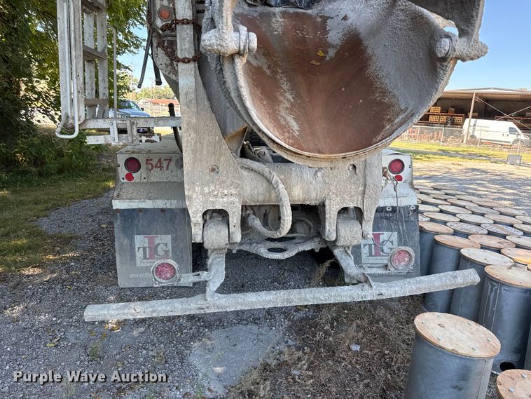 image for item EX2192 2023 International HX520 ready mix truck