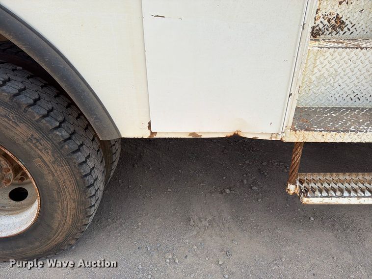 image for item EX4151 2006 Chevrolet C8500 bucket truck