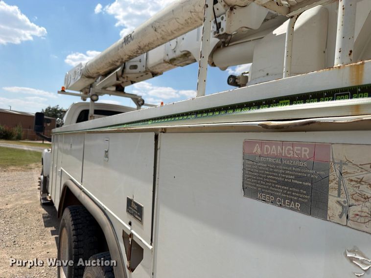 image for item EX4151 2006 Chevrolet C8500 bucket truck