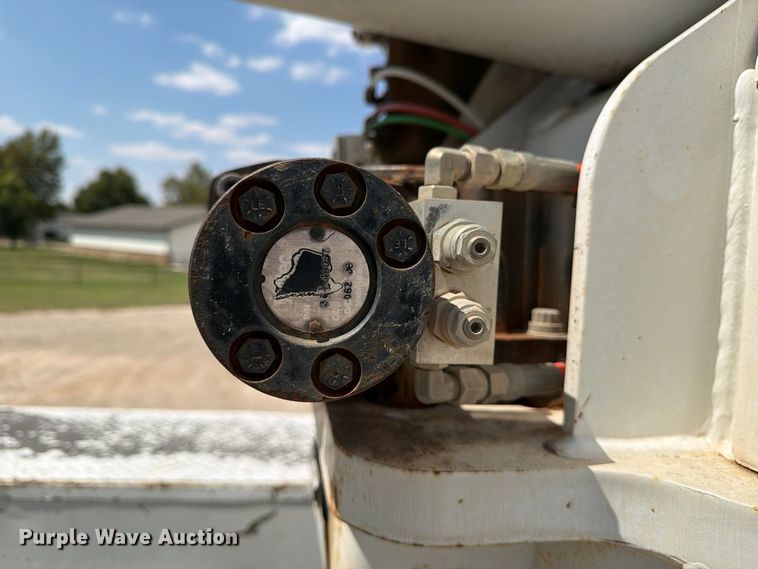 image for item EX4151 2006 Chevrolet C8500 bucket truck