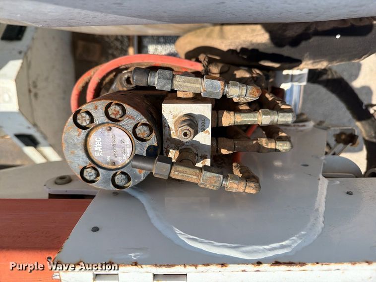 image for item EX4151 2006 Chevrolet C8500 bucket truck