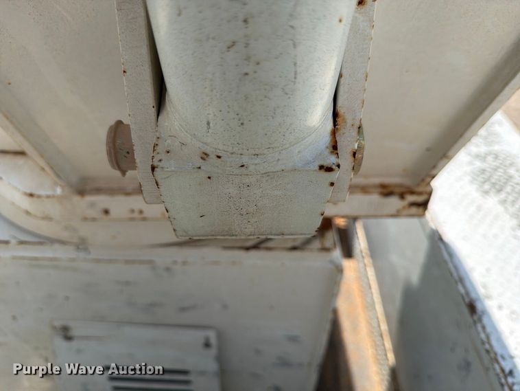 image for item EX4151 2006 Chevrolet C8500 bucket truck