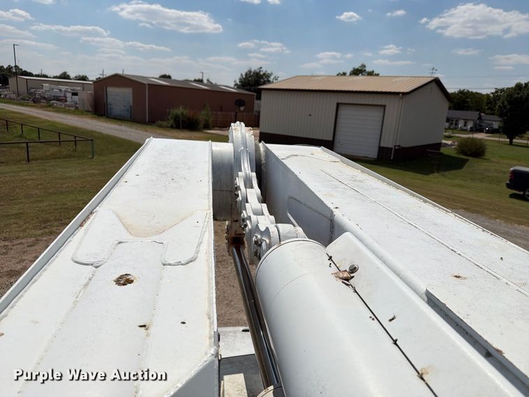 image for item EX4151 2006 Chevrolet C8500 bucket truck