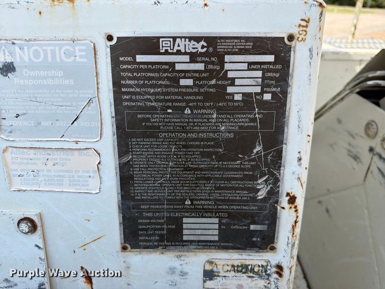 image for item EX4151 2006 Chevrolet C8500 bucket truck