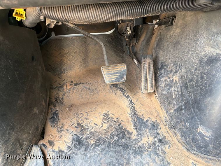 image for item EX4151 2006 Chevrolet C8500 bucket truck