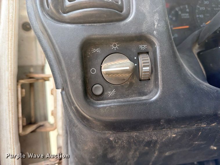 image for item EX4151 2006 Chevrolet C8500 bucket truck