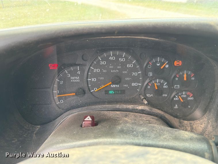 image for item EX4151 2006 Chevrolet C8500 bucket truck