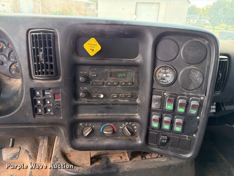 image for item EX4151 2006 Chevrolet C8500 bucket truck