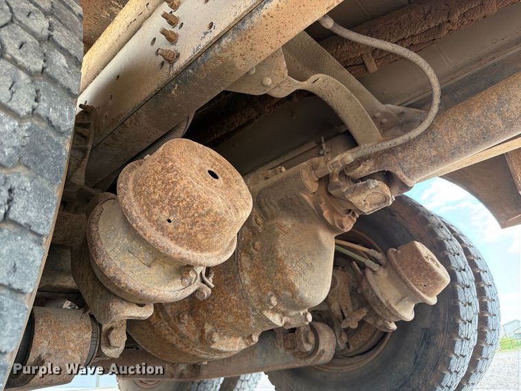 image for item EX4151 2006 Chevrolet C8500 bucket truck